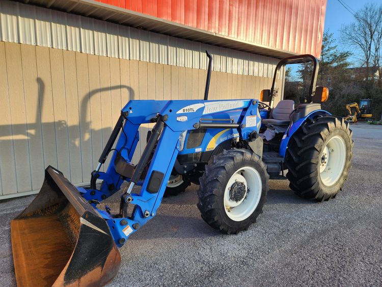 NEW HOLLAND T4030 06438